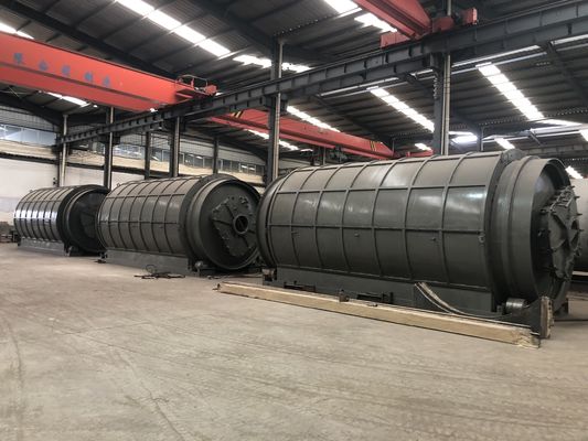 380V/50HZの電圧と20〜30トンの容量を持つ連続タイヤ廃棄物パイロリシス装置