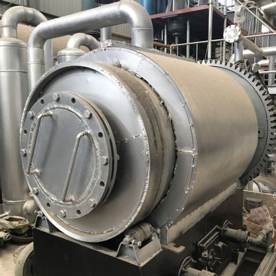廃棄物プラスチックピロリシス機 高油出力とユーザーフレンドリーな制御パネル