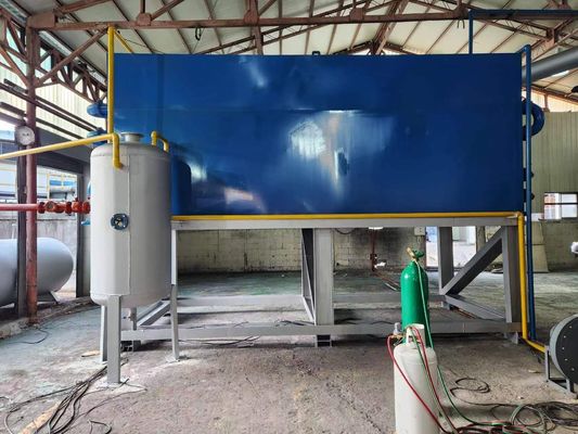 小型のプラスチック廃棄物をディーゼル燃料油に変換するピロリシス機械 380V電圧