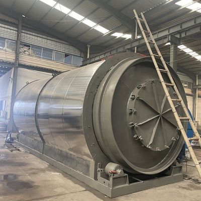 ディーゼル用プラスチック/タイヤからディーゼル用油の生産ラインへの10トンのピロリシスプラント